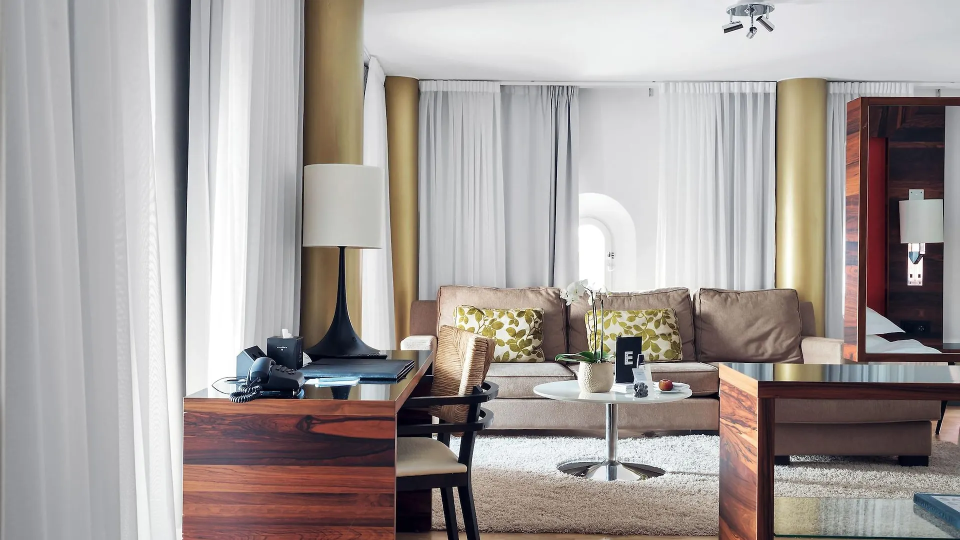 Elite Hotel Marina Tower, Spa & Resort Nacka 4*,  Sverige
